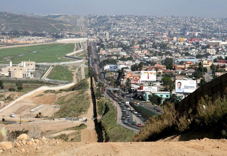 US Immigration Surge: New Policies Impacting Dreamers and Families in 2023