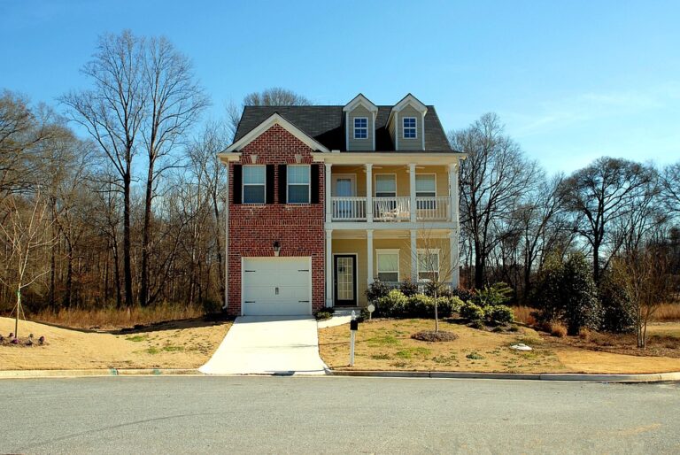 Mortgage Rates Hit Record Lows: What This Means for Homebuyers Today