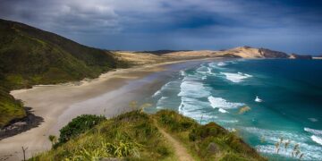Top 10 U.S. Destinations to Experience This Fall: Unmissable Travel Trends